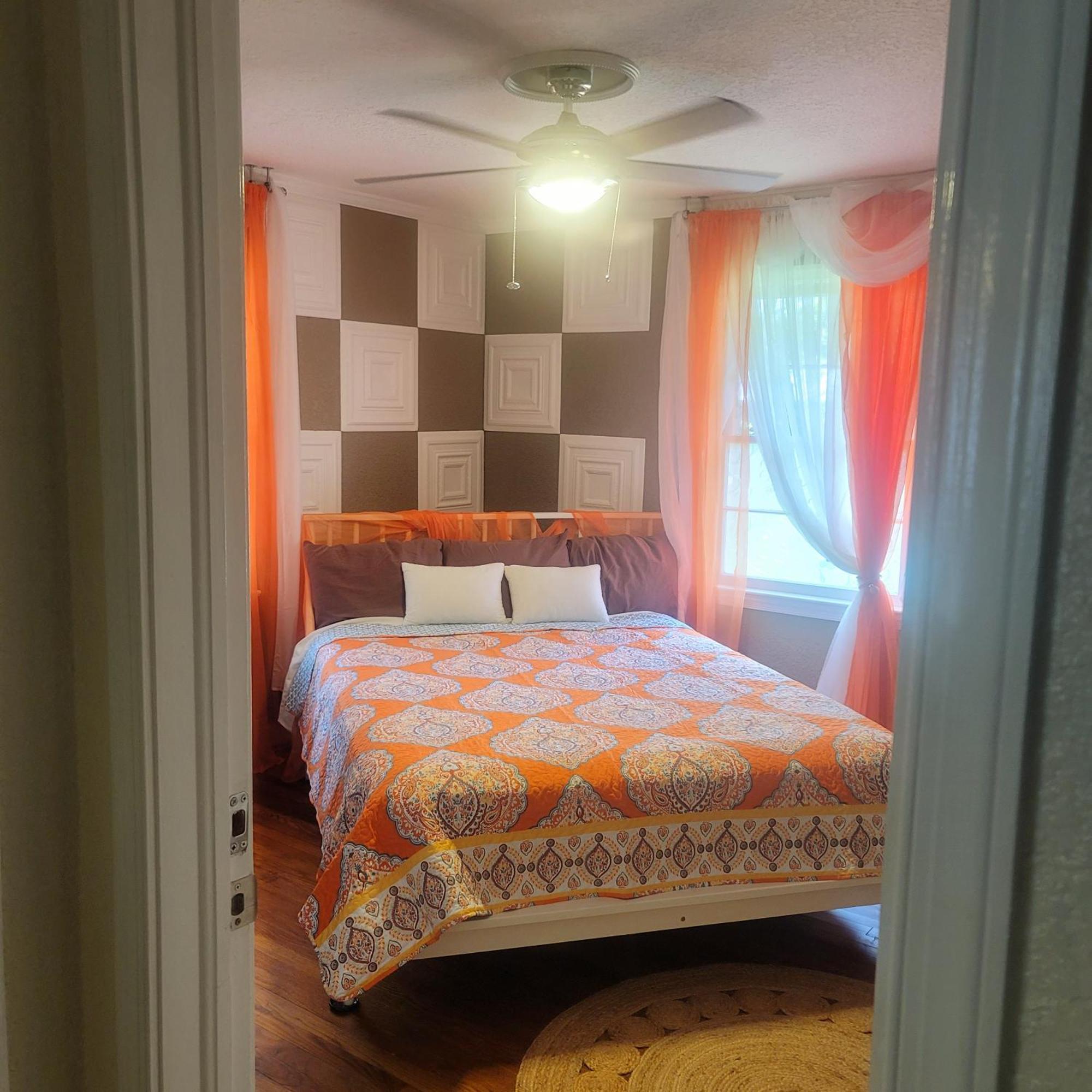 Beach Go-Boho Private Room & Coffee - Tea! Free Brunswick Exterior photo